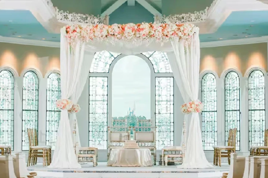 تزیین ورودی تالار عروسی