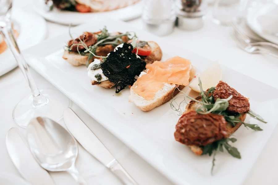 ظروف پذیرایی تالار