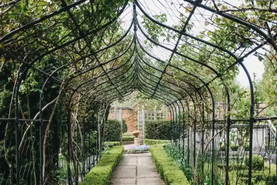 تزیین ورودی تالار عروسی