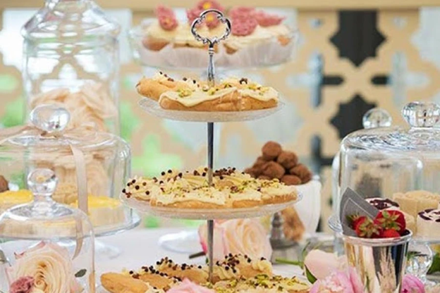 ظروف پذیرایی تالار