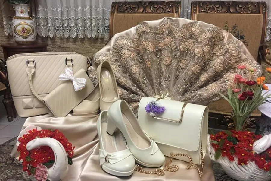 مراسم بله برون در خانه